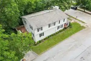 Gorgeous East Village Home Near Downtown Sleeps 12 5 bedrooms Coffee BBQ AC Parking, Атланта