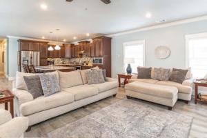 Casa Azul by Tybee Vacation Rentals, Тиби-Айленд
