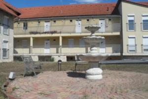 Anna Apartman Harkány, Харкань
