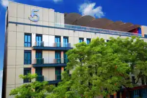 Ln Hotel Five, Гуанчжоу