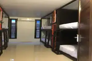 Ubox Hostel, Чавенг
