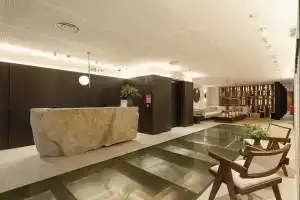 Hotel Sercotel EsteOeste, Луго