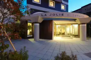 Отель «La Jolie Motomachi By WBF Hakodate», Хакодате