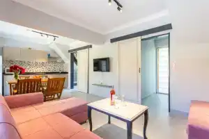Villa Melek Paradise Private Pool A C Wifi Car Not Required Eco-friendly - 2235, Дальян