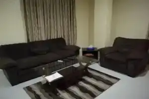 Seven Days Hotel, Ирбид