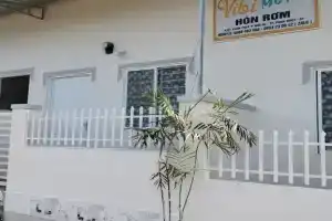 Vibi motel Hòn Rơm, Муине