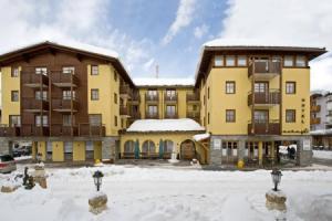 Hotel «Touring», Ливиньо