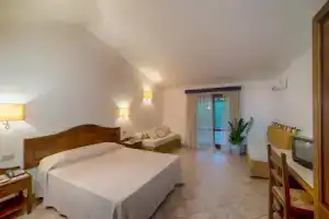 Perdepera Resort, Кардеду