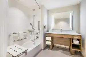 Home2 Suites Hilton Aurora Medical Center Denver, Аврора