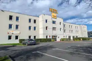 Отель «Premiere Classe Caen Nord - Mémorial», Кан
