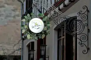 Hotel «Weinhaus Weiler», Обервезель