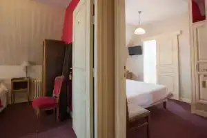 Отель «Hôtel Rabelais», Тур