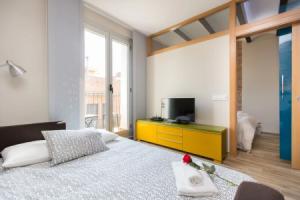 Stay Barcelona Apartments Gracia, Барселона