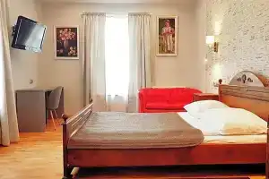 Euro Aparthotel U Jana, Тарнув