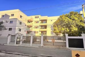 Enjoy Huge 4 Bedrooms, and 3 Bathrooms, 8 new Apartments, Сантьяго