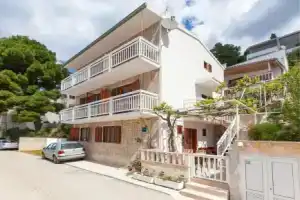Ante M - 100 m From Beach - C3, Брела