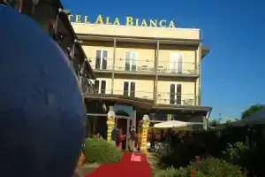 Hotel «Ala Bianca», Амелья