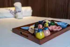 Shanghai Jiusi Hotel, Шанхай