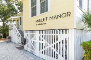 Mullet Manor by Tybee Vacation Rentals, Тиби-Айленд