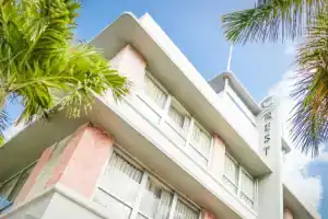 Crest Hotel Suites, Майами Бич