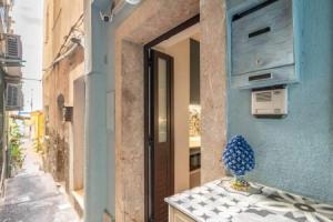 Salt Sea Cottage Taormina 10 meters from the sea, Джиардини-Наксос