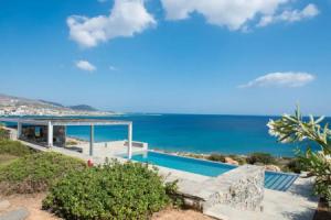 Luxury Villa Seafront, Алики