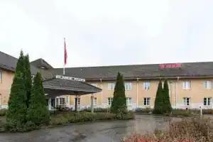Hotel «Jokipuisto», Котка