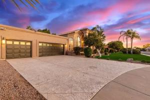 Citrus Cove Mesa 4 Bedroom Home by RedAwning, Меса