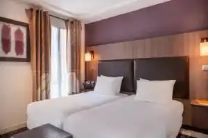 Hotel «London», Париж