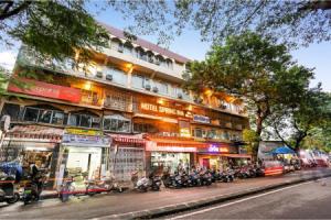 Отель «FabExpress Spring Inn Kandivali», Мумбаи