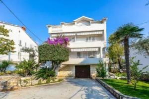 Apartment Josipa, Новаля