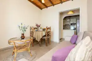 Villa Elia Large Private Pool Walk to Beach Sea Views A C Wifi Car Not Required - 1978, Ниссаки