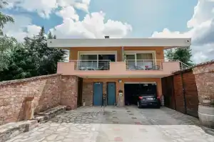 Loft Apartments, Комотини