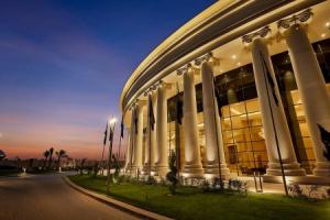 The St. Regis Almasa Hotel, Cairo, Каир