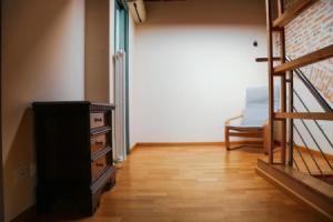 Loft Mirano Due (Alloggi alla Campana), Мирано