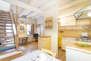 Torre River Apartments -Udine- Independent Entrance, Удине
