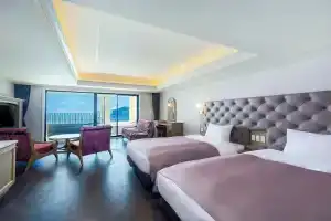 La Vista Atami Terrace, Атами