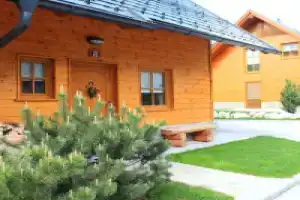 Kronau Chalet Resort, Краньска Гора
