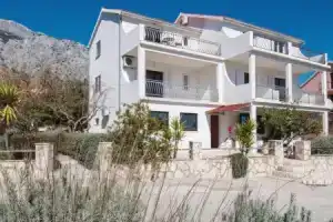 Stunning Home in Orebic With Wifi and 1 Bedrooms, Оребич