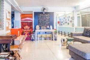 Baan Nampetch Hostel, Бангкок