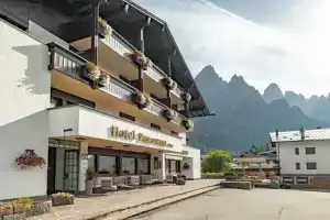 Hotel «Panorama», Сан-Мартино-ди-Кастроцца
