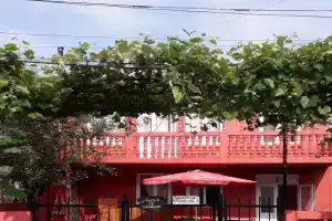 Home Enver House, Кобулети