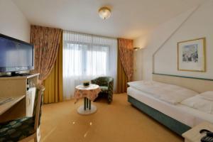 Hotel «Spiegel», Кёльн