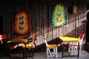 Horizon Bungalows Restaurant and Bar, Остров Ланта