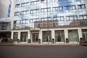 Hotel «Cristina», Неаполь