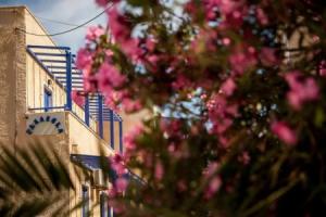 Апарт-отель «Kamarela Studios», Камари