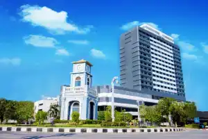 Отель «Courtyard By Marriott Phuket Town - Sha Extra Plus», Пхукет Таун