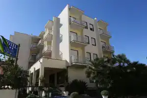 Hotel «Splendid», Диано-Марина
