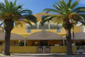 Hotel «San Giorgio», Васто
