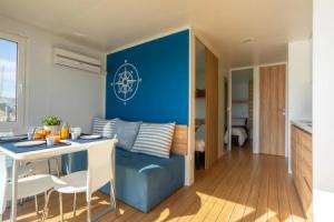 AQUA RESORT GIULIANOVA - Houseboat, Джулианова